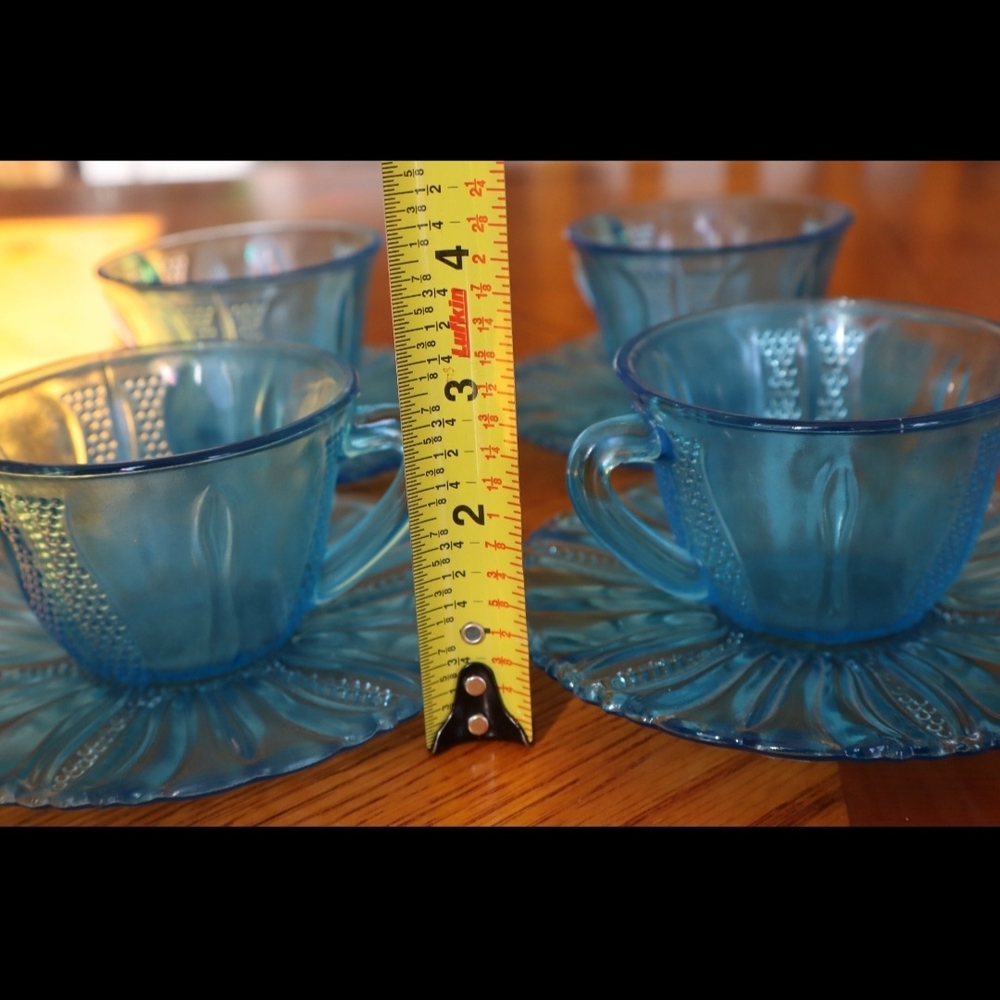 Elegant Blue Glass Teacup and Saucer Set - 4 Piece - Picture 4 of 4
